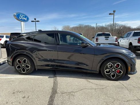 Used 2022 Ford Mustang Mach-E GT image 8