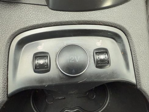 Used 2014 Ford Focus SE w/ SE Winter Package image 16