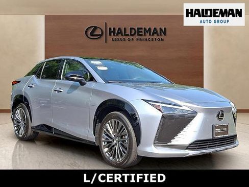 Certified 2023 Lexus RZ 450e Premium w/ Accessory Package (Z1) AWD/4WD image 1