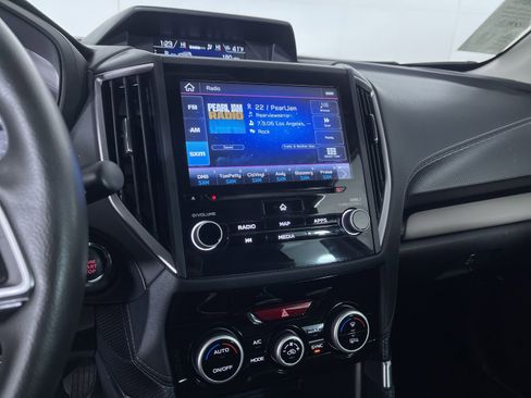 Used 2023 Subaru Forester Limited image 17