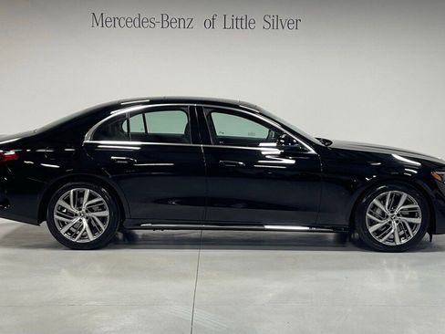 Used 2026 Mercedes-Benz E 350 4MATIC image 7