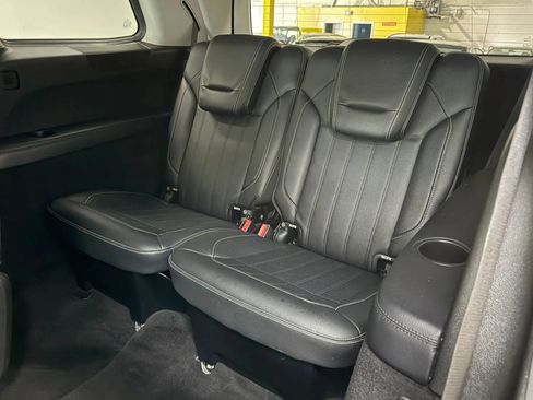 Used 2016 Mercedes-Benz GL 320 BlueTEC 4MATIC w/ Premium I Package image 20