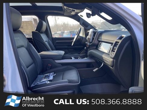 New 2026 RAM 1500 Laramie AWD/4WD image 16