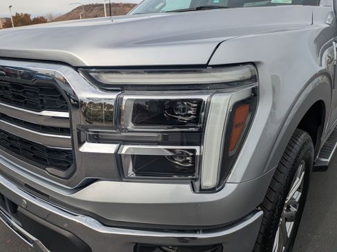 Used 2025 Ford F150 Lariat w/ Equipment Group 501A Mid image 10