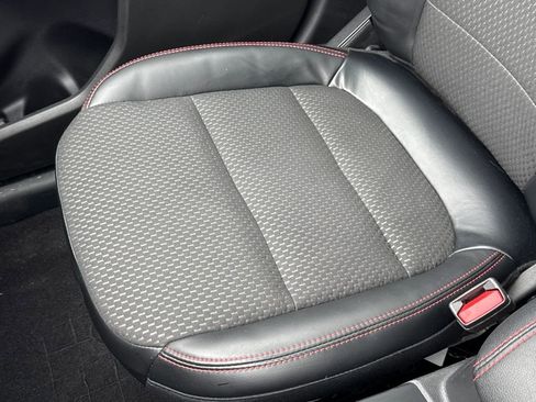 Certified 2023 Ford Escape ST-Line Select w/ Tech Pack #2 image 25