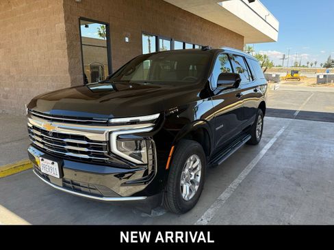 Certified 2025 Chevrolet Tahoe LT image 1