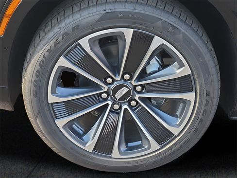 New 2026 Cadillac Vistiq Sport image 8