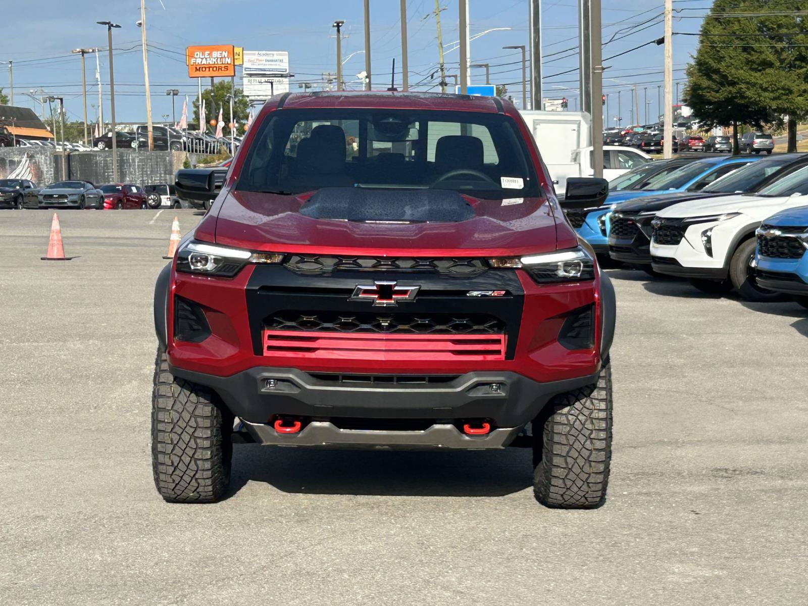 New 2026 Chevrolet Colorado ZR2 w/ Technology Package AWD/4WD image 2