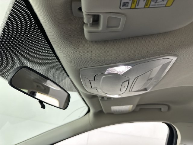 Used 2019 Ford Escape SE FWD image 19