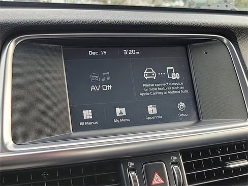 Used 2018 Kia Optima EX image 17