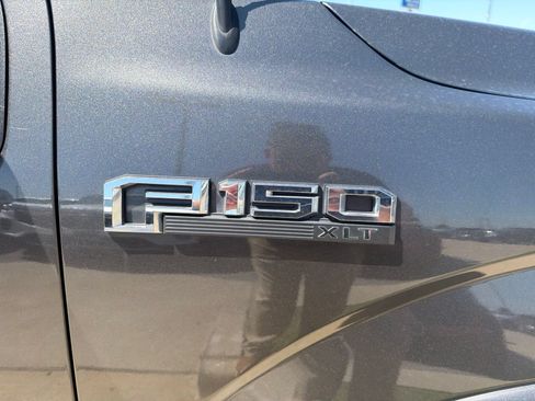 Used 2018 Ford F150 XLT w/ Equipment Group 301A Mid AWD/4WD image 17