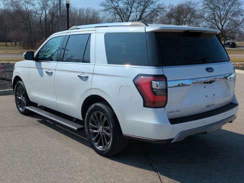Used 2019 Ford Expedition Limited image 6