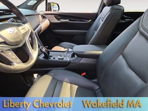 Used 2024 Cadillac XT5 Premium Luxury AWD/4WD image 16