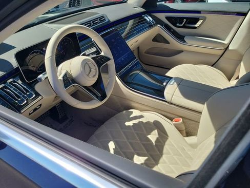 Used 2026 Mercedes-Benz S 580 4MATIC Sedan image 3