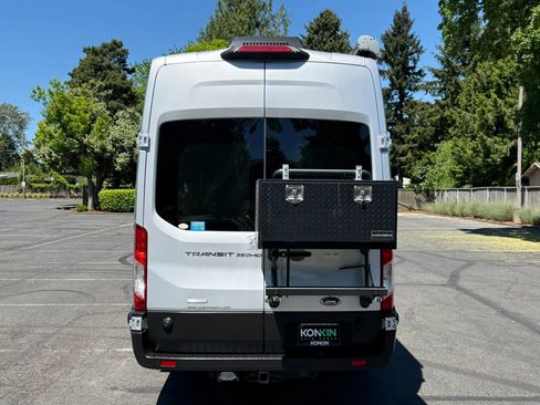 Used 2019 Ford Transit 350 XLT RWD image 5