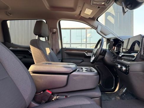 Used 2024 GMC Sierra 1500 Elevation AWD/4WD image 10