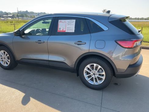 Used 2021 Ford Escape SE w/ Convenience Package image 6