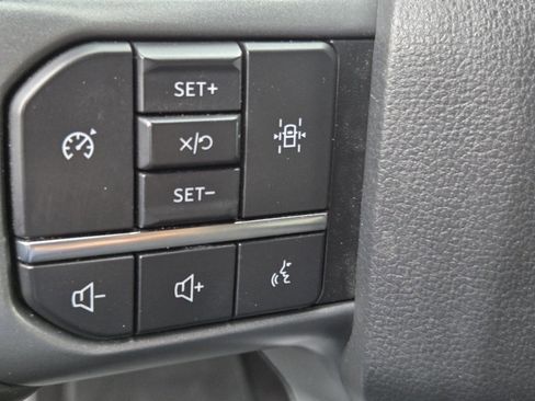 Used 2022 Ford F150 XLT w/ Equipment Group 302A High image 30