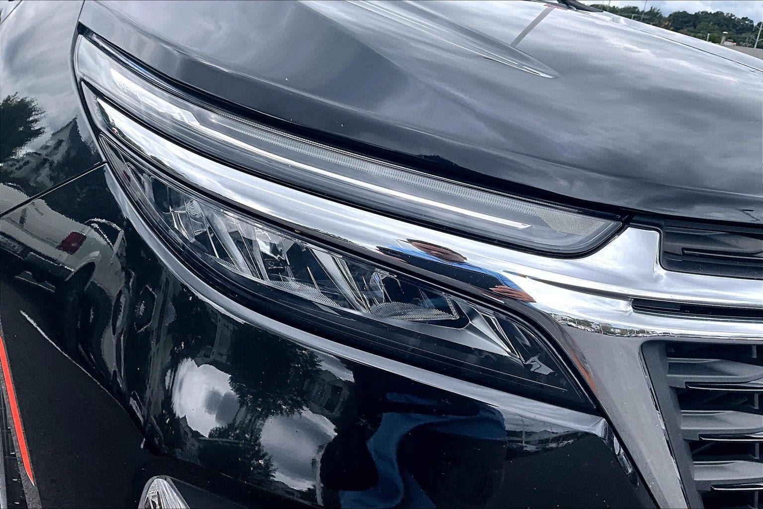 Used 2023 Chevrolet Equinox LT w/ Driver Convenience Package FWD image 26
