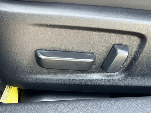 Used 2025 Lexus IS 350 F Sport image 30