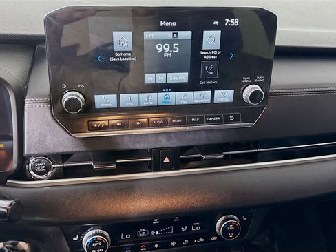 Used 2022 Mitsubishi Outlander SEL image 18