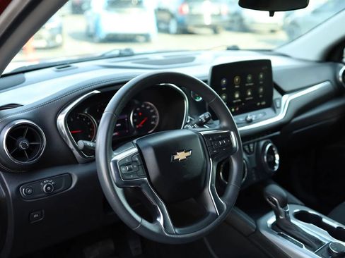 Used 2023 Chevrolet Blazer LT AWD/4WD image 19