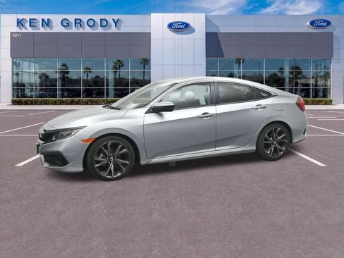 Used 2019 Honda Civic Sport image 12