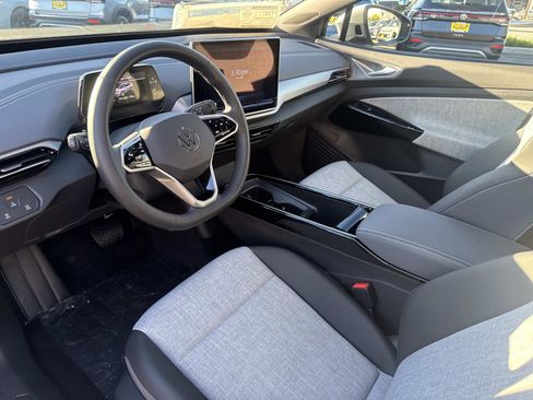 New 2026 Volkswagen ID.4 Pro image 12