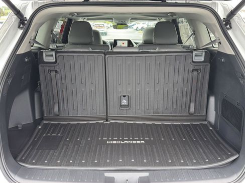 New 2026 Toyota Highlander XLE AWD/4WD image 34
