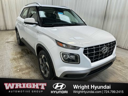 Certified 2022 Hyundai Venue SEL w/ Cargo Package image 1