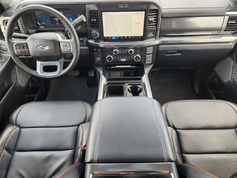 Used 2025 Ford F250 Lariat w/ Lariat Ultimate Package AWD/4WD image 26