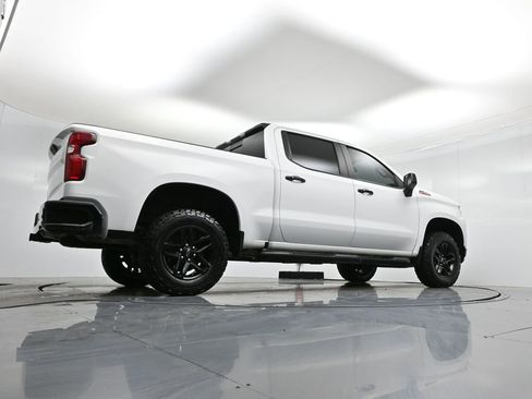 Used 2019 Chevrolet Silverado 1500 LT Trail Boss image 48