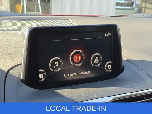 Used 2018 MAZDA MAZDA3 Sport image 19