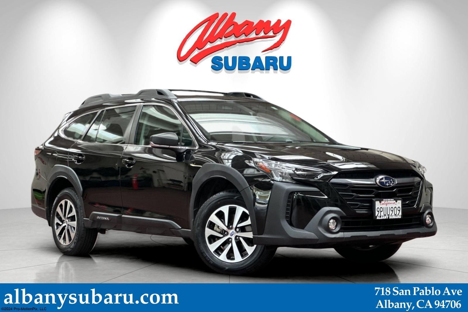 Used 2025 Subaru Outback AWD/4WD image 1