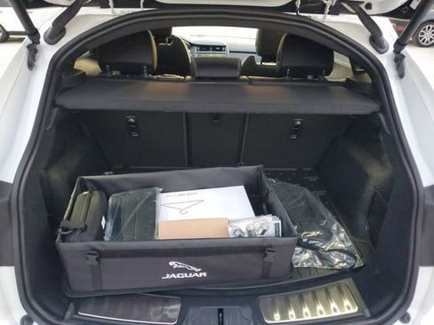 New 2024 Jaguar E-PACE R-Dynamic SE AWD/4WD image 10