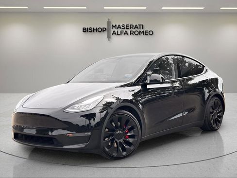 Used 2021 Tesla Model Y Performance AWD/4WD image 3