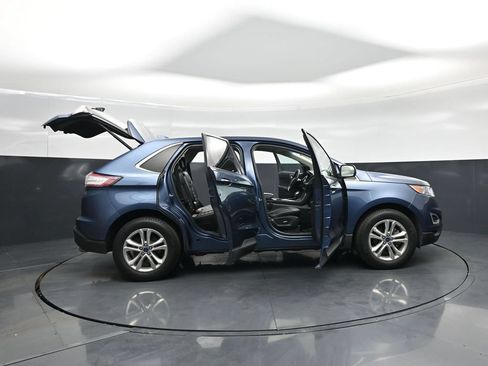 Used 2018 Ford Edge SEL w/ Equipment Group 201A FWD image 4