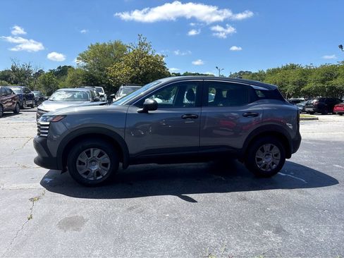Used 2025 Nissan Kicks S FWD image 23