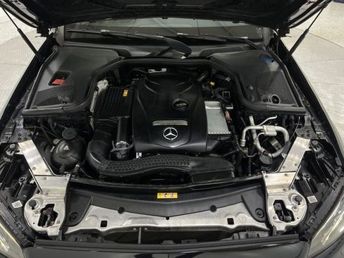 Used 2017 Mercedes-Benz E 300 4MATIC image 26