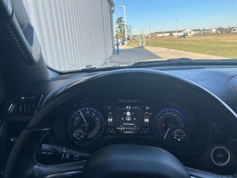 Used 2022 RAM 1500 Limited w/ Body-Colour Bumper Group image 24