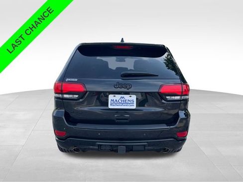 Used 2015 Jeep Grand Cherokee Altitude AWD/4WD image 4