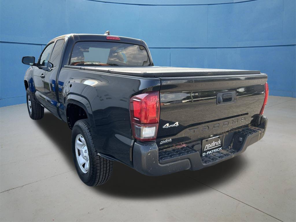 Used 2023 Toyota Tacoma SR AWD/4WD image 7