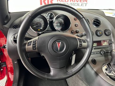 Used 2007 Pontiac Solstice GXP w/ Premium Package RWD image 15