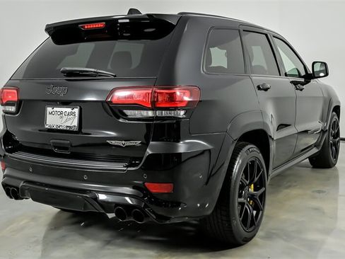 Used 2018 Jeep Grand Cherokee Trackhawk w/ Trailer Tow Group IV AWD/4WD image 9