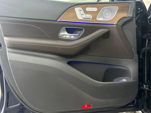 Used 2020 Mercedes-Benz GLS 450 4MATIC image 26