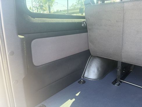Used 2025 Mercedes-Benz Sprinter 2500 image 17