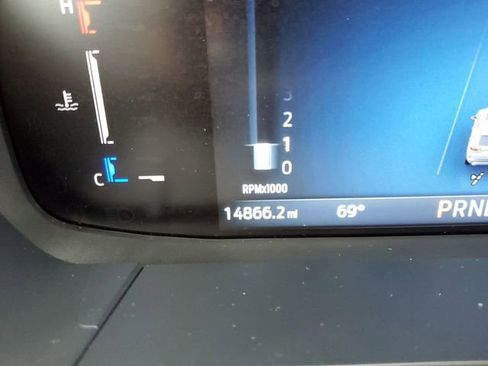 Used 2025 Ford Escape ST-Line image 12