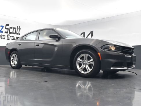 Used 2022 Dodge Charger SXT w/ Leather Interior Group image 30