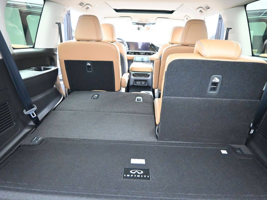 New 2026 INFINITI QX80 Luxe w/ Cargo Package AWD/4WD image 13