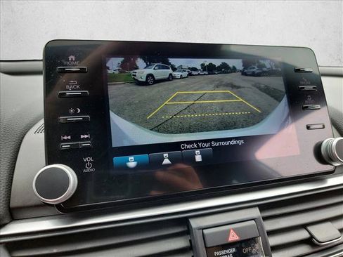 Used 2022 Honda Accord Sport image 24
